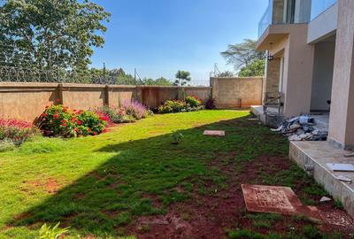 2 Bed Apartment with En Suite in Runda - 3