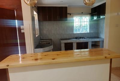 2 Bed House with Alarm in Karen