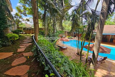 2 Bed Apartment with En Suite in Brookside