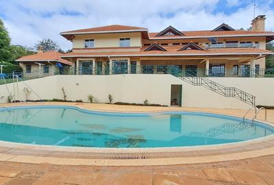 5 Bed House with En Suite at Nyari