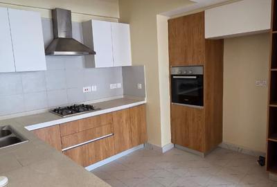 3 Bed Apartment with En Suite in Kileleshwa - 2