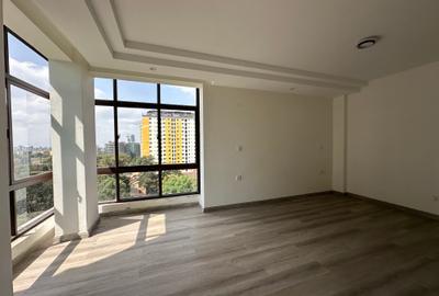 3 Bed Apartment with En Suite in Kileleshwa