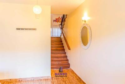 Serviced 2 Bed Apartment with En Suite at Rhapta Rd - 3