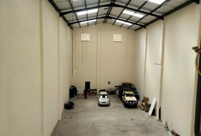 7,500 ft² Warehouse with Service Charge Included at Mlolongo - 3