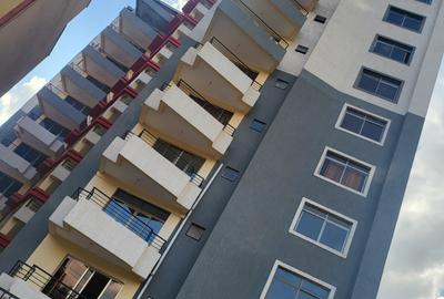 2 Bed Apartment with En Suite in Parklands