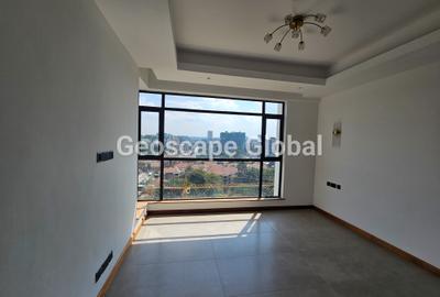 4 Bed Apartment with En Suite in Riverside - 2