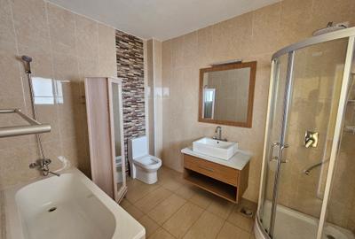 3 Bed Apartment with En Suite in Westlands Area - 4