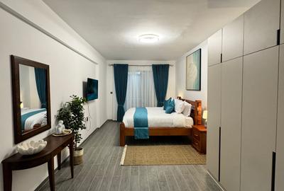 2 Bed Apartment with En Suite at Westlands Road - 4