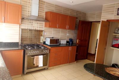 3 Bed Apartment with En Suite at Off Gitanga Road - 4