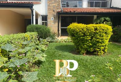 3 Bed Townhouse with Garden in Brookside - 2
