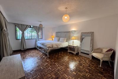 Serviced 3 Bed Apartment with En Suite in Westlands Area - 4