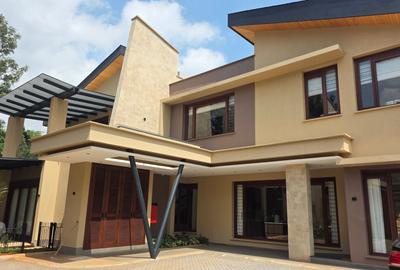 4 Bed Villa with En Suite at Tala Road