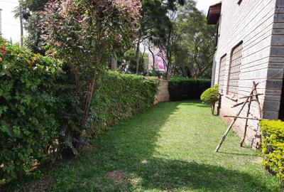 4 Bed Townhouse with En Suite in Lavington - 2