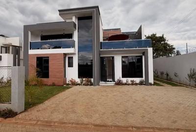 5 Bed House with En Suite at Mugutha - 2