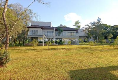 5 Bed Villa with En Suite in Karen
