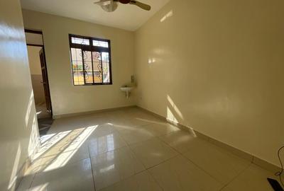Serviced 3 Bed Apartment with En Suite in Nyali Area - 2