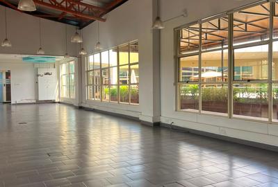 4,000 ft² Commercial Property with Service Charge Included in Westlands Area - 4