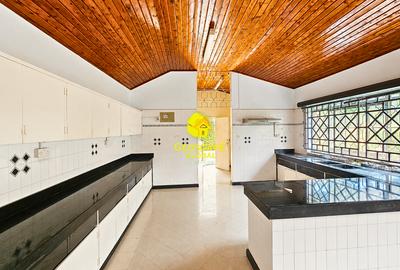 5 Bed House with En Suite in Gigiri - 3