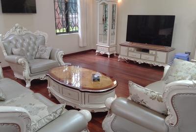 5 Bed Villa with Swimming Pool at Un Avenue - 2
