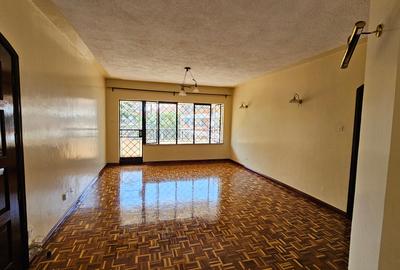 Serviced 3 Bed Apartment with En Suite in Kileleshwa