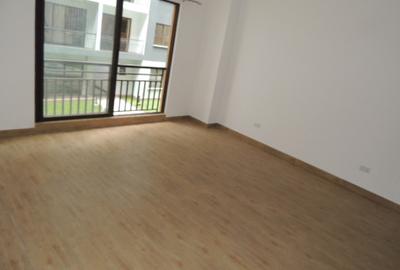 2 Bed Apartment with En Suite at Kindaruma Road