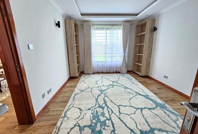 5 Bed Townhouse with En Suite in Kiambu Road