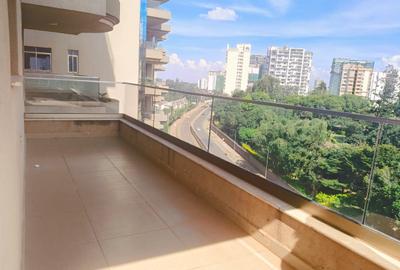 3 Bed Apartment with En Suite at Parklands - 3
