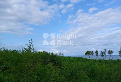 Land at Kikambala Beach