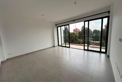 2 Bed Apartment with En Suite at Kirawa Road - 4