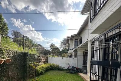 4 Bed Townhouse with En Suite in Kileleshwa