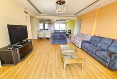 5 Bed Apartment with En Suite in Brookside