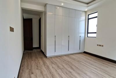 2 Bed Apartment with En Suite at Spring Valley - 3