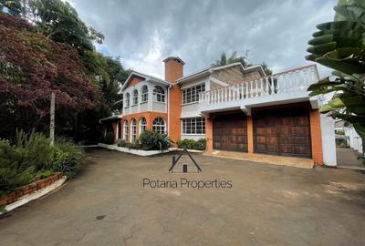 5 Bed House with En Suite in Gigiri