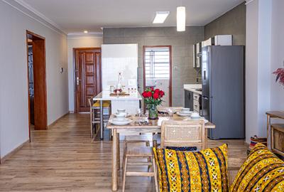 Serviced 2 Bed Apartment with En Suite in Kileleshwa - 3