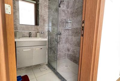 Furnished 3 Bed Apartment with En Suite at Rose Avenue