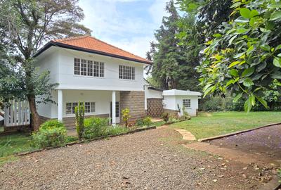 3 Bed House with En Suite at Jacaranda Avenue - 3