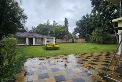 5 Bed House with En Suite at Old Runda - 2