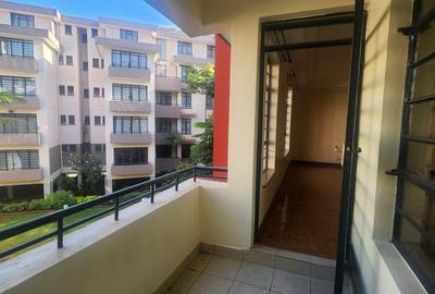 3 Bed Apartment with En Suite in Kilimani - 4