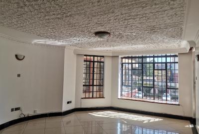 3 Bed Apartment with En Suite in Lavington