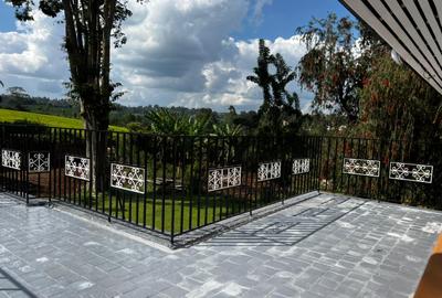 3 Bed House with Garden at Cianda - 3