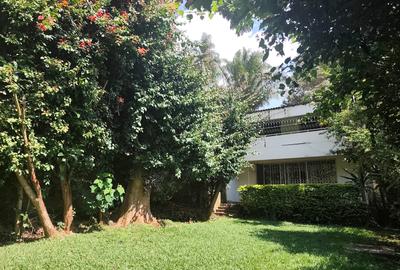 4 Bed Townhouse with Garden in Westlands Area