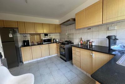 4 Bed Townhouse with En Suite at Loresho - 4