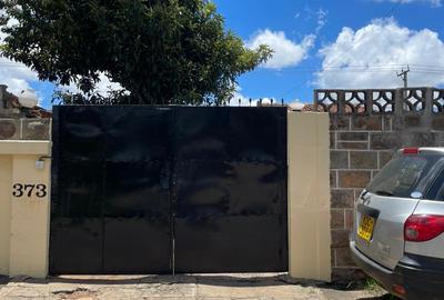 3 Bed Townhouse with Garden in Buruburu