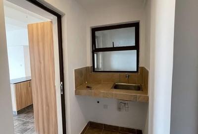 3 Bed Apartment with En Suite at Kindaruma Road - 4