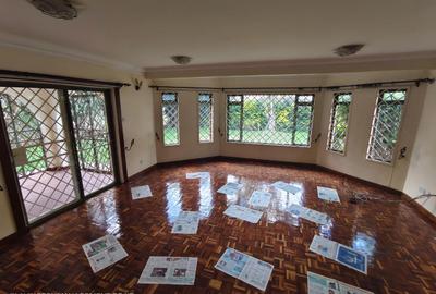 4 Bed Townhouse with En Suite at Lavington Green - 3