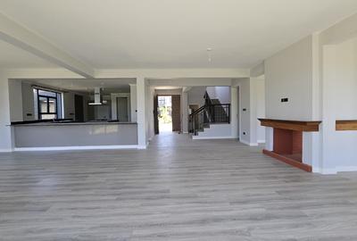 5 Bed Villa with En Suite in Kiambu Road - 4