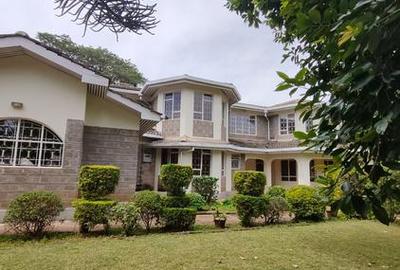 5 Bed Villa with En Suite at Kisembe