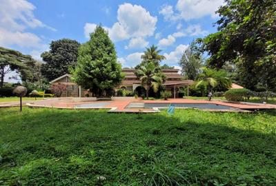 6 Bed House with En Suite in Karen
