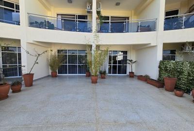 2 Bed Apartment with En Suite in Spring Valley - 2