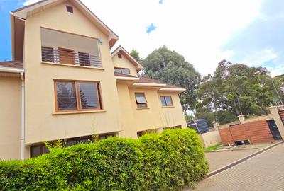 4 Bed Townhouse with En Suite at Lavington Road